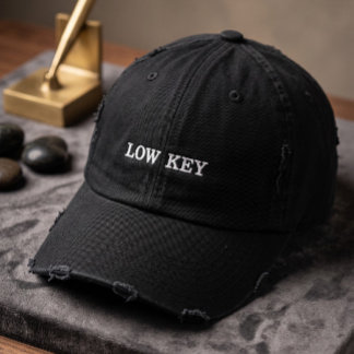 Brodée Casquette de baseball noire en détresse Low Key Vi