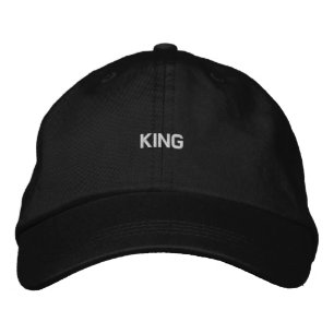 Brodée Casquette noire de style souverain avec broderie d