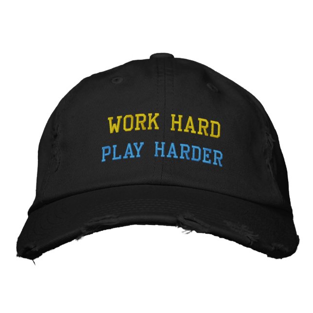 BRODÉE TRAVAILLER DUR JOUER DUR CASQUETTE (Devant)