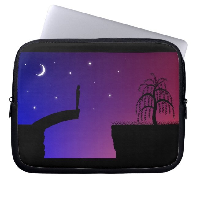 Broken Bridge Laptop Sleeve (Vorderseite)