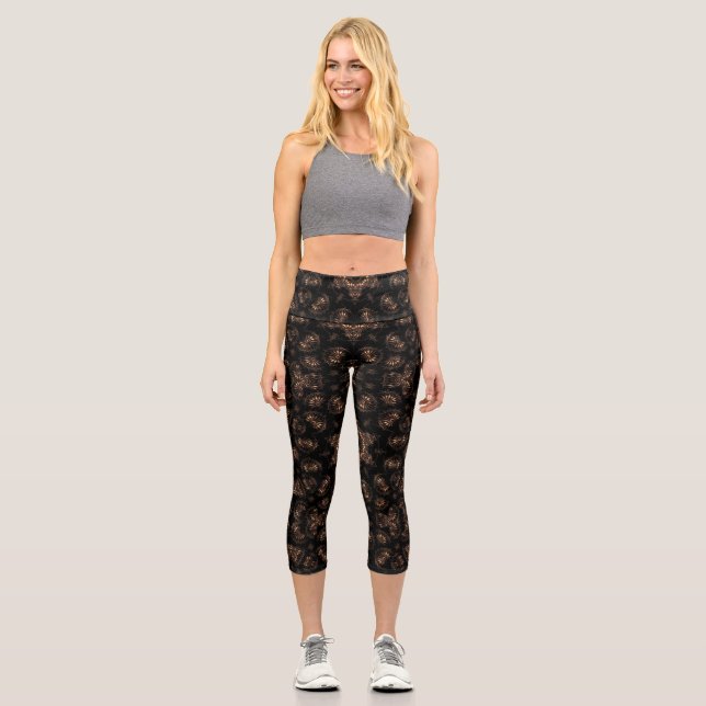 Bronze Age Mandala Capri Leggings (Vorderseite)