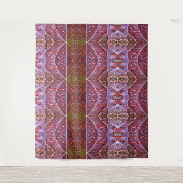 Bronze & Green Leaf Ikat 19 Wandteppich (Vorderseite)