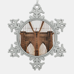 Brooklyn Bridge, New York Schneeflocken Zinn-Ornament