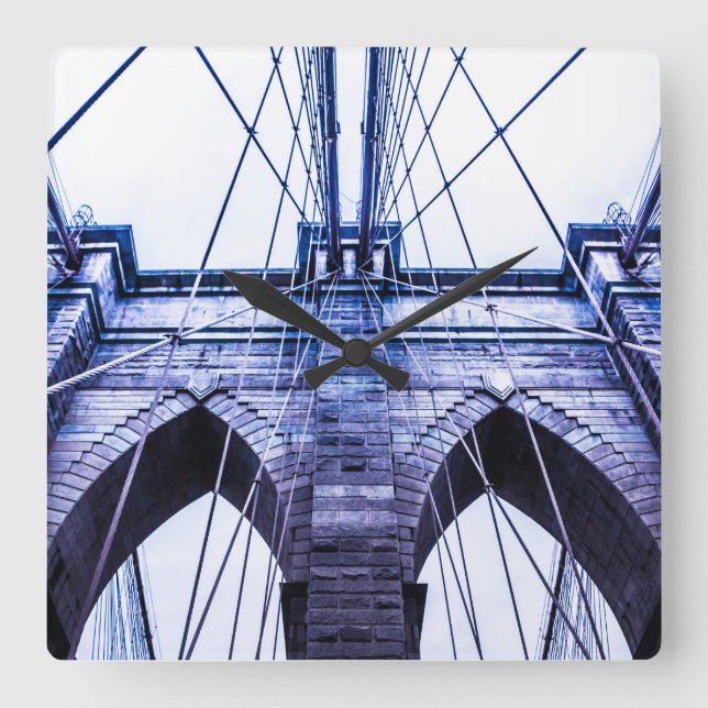 Brooklyn-Brücken-Entwurf Quadratische Wanduhr (Vorderseite)