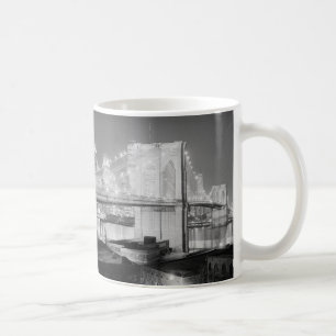 Brooklyn-Brücken-Schwarzes u. Weiß Kaffeetasse