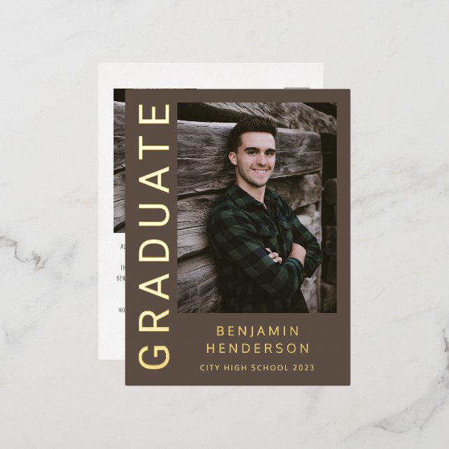 Brown Boy Photo Gold Foil Faire-part de graduation (Recto/Verso)