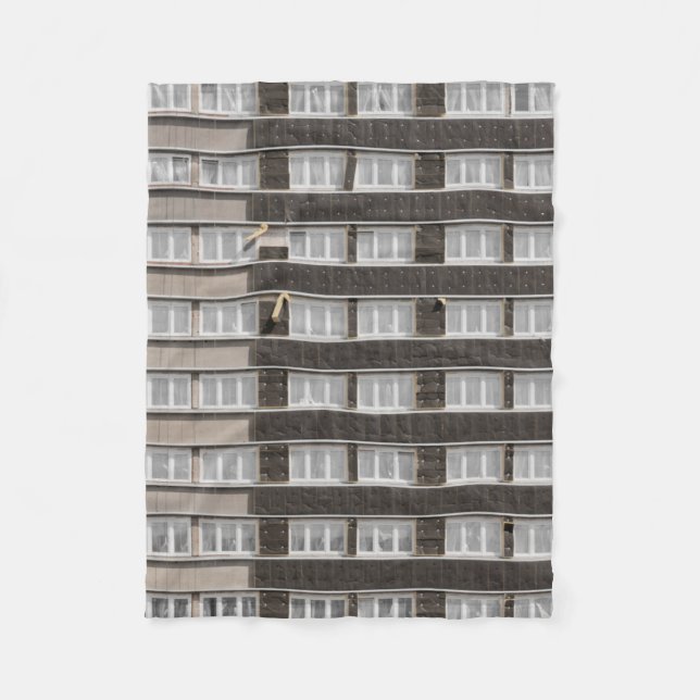 Brown commercial building fleecedecke (Vorderseite)