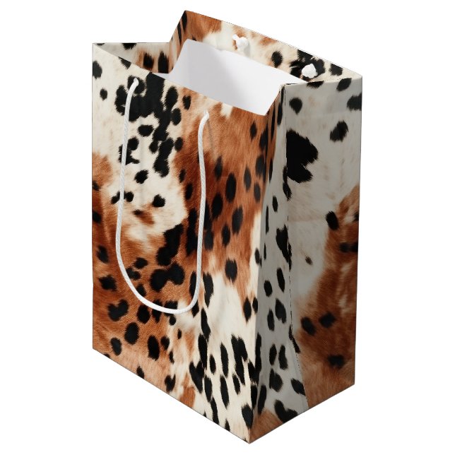 Brown Cream Animal Cowhid Mittlere Geschenktüte (Vorderseite Schrägansicht)