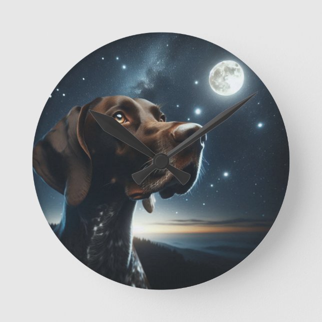 Brown German Kurzhaarige Pointer Nighttime Sky Runde Wanduhr (Vorderseite)