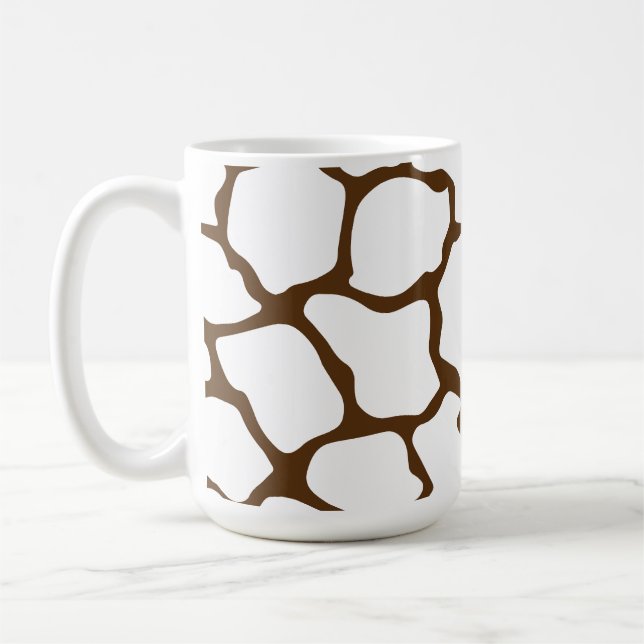 Brown Giraffe Pattern – Minimal Animal Print Kaffeetasse (Links)
