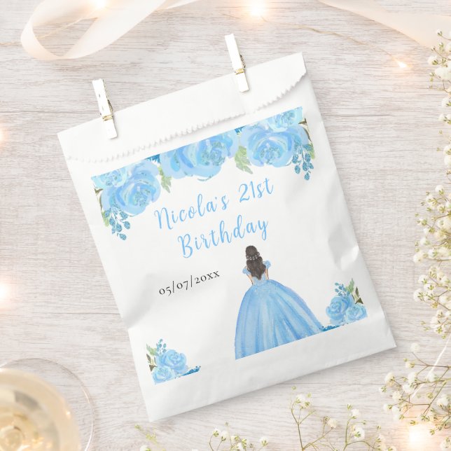 Brown Hair Princess Blue Floral Birthday Party Geschenktütchen (Ausgeschnitten)