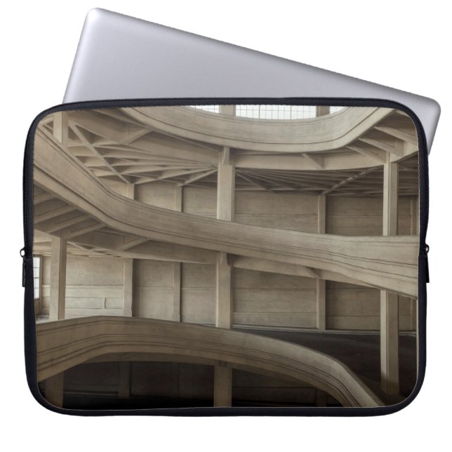 BROWN-HOLZRAHMEN-CEILING WÄHREND DES TAGES LAPTOPSCHUTZHÜLLE (Vorderseite)