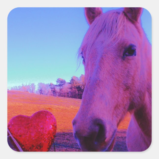Brown Horse and Red Heart Quadratischer Aufkleber (Vorderseite)