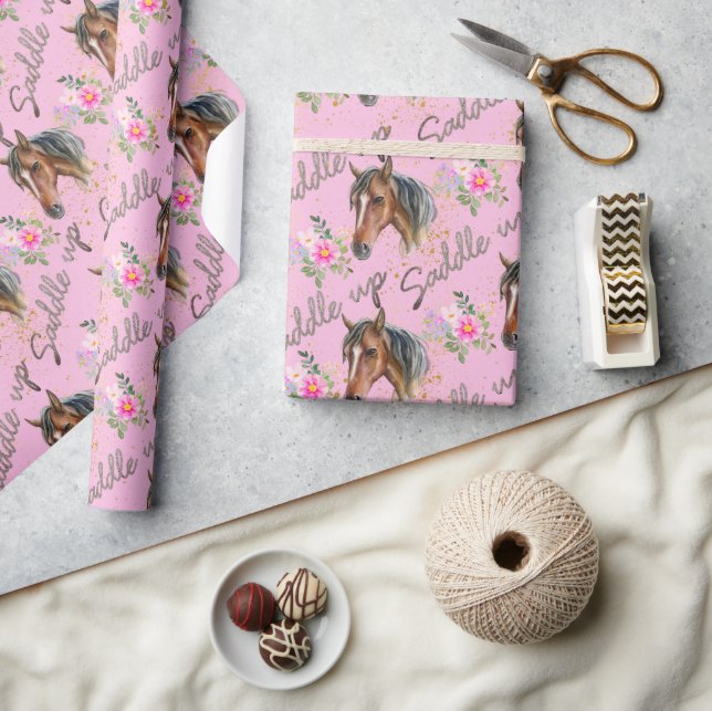 Brown Horse Pink Birthday Girl Cowgirl Geschenkpapier (Kunsthandwerk)