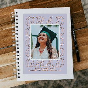 Brown Modern Grad Typografy Abschluss Foto-Karte Einladung