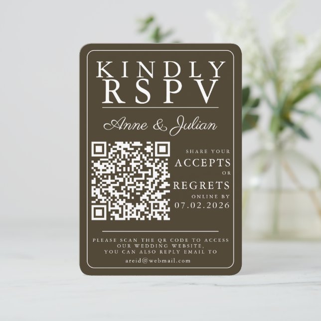 Brown Modern Photo RSVP Insert QR Code Karte (Stehend Vorderseite)