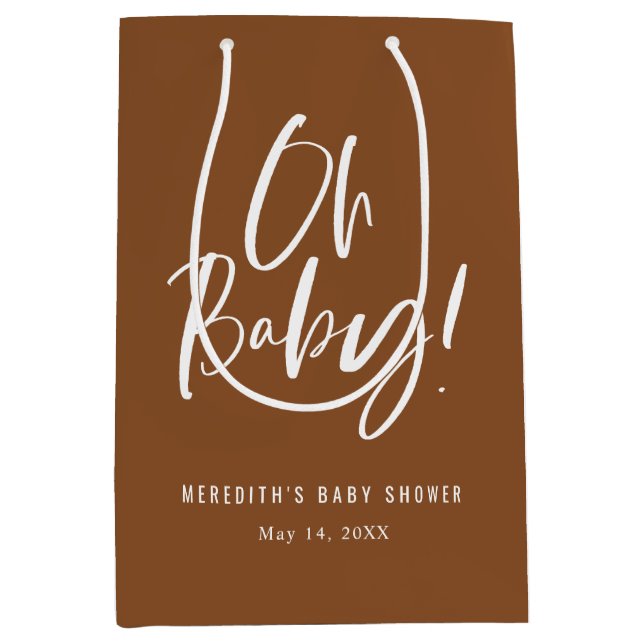 Brown Oh Baby Simple Calligraphy Baby Shooter Mittlere Geschenktüte (Vorderseite)