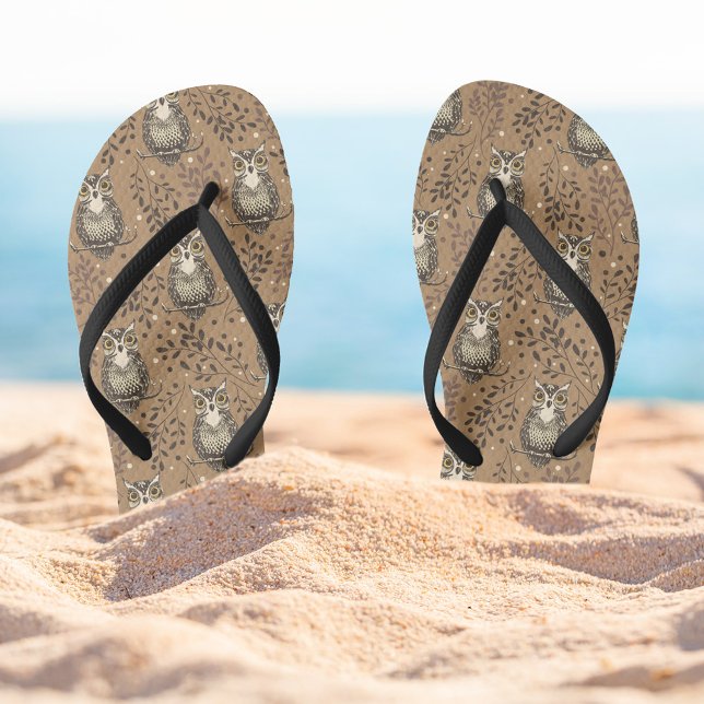 Brown Owl Illustriert Woodland Muster Flip Flops (Owl Pattern Flipflops)