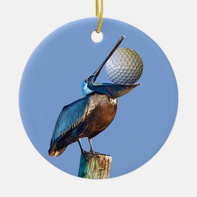 Brown-Pelikan mit Golfball Keramik Ornament (Vorne)