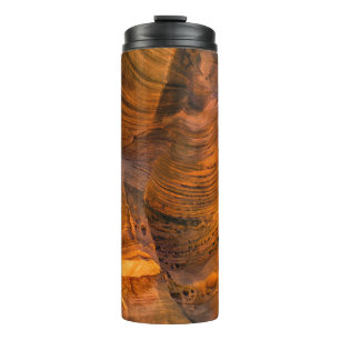 Brown rock formation thermosbecher