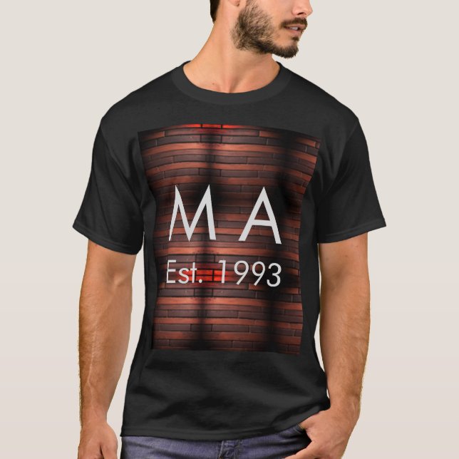 Brown rustic brick stone add name letter year date T-Shirt (Vorderseite)