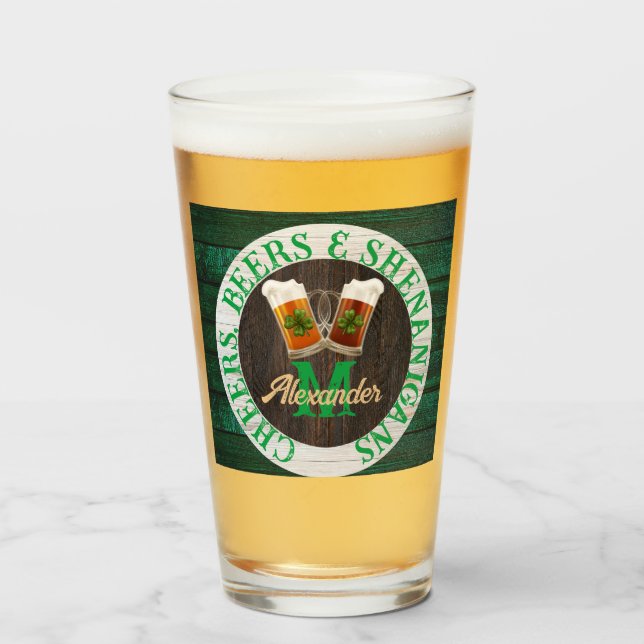 Brown Rustic Wood Cheers Beers Shenanigans Flasche Glas (Vorne (Gefüllt))