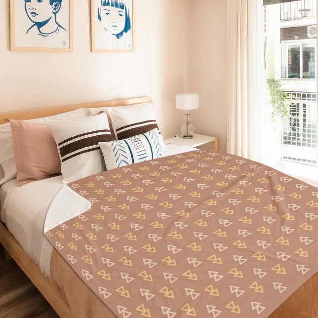 Brown Triangle Pattern Sherpa Blanket Sherpadecke (Von Creator hochgeladen)