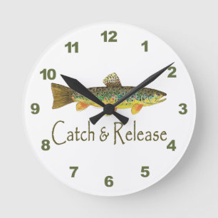 Brown Trout Runde Wanduhr