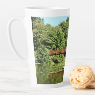 Brücke am Centennial Lake in Ellicott City Milchtasse