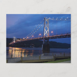 Brücke an der Nachtpostkarte Ankündigungspostkarte