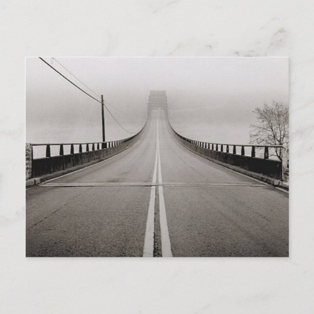 Brücke in Nebel Postkarte (Vorderseite)