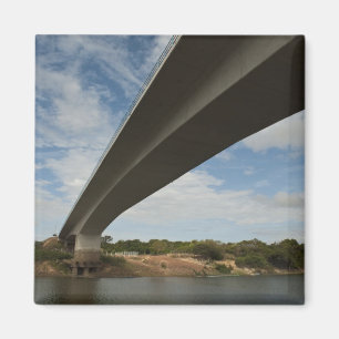 Brücke über Takutu zwischen Guyana und Brasilien Magnet