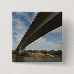 Brücke zwischen Guyana und Brasilien über den Taku Button