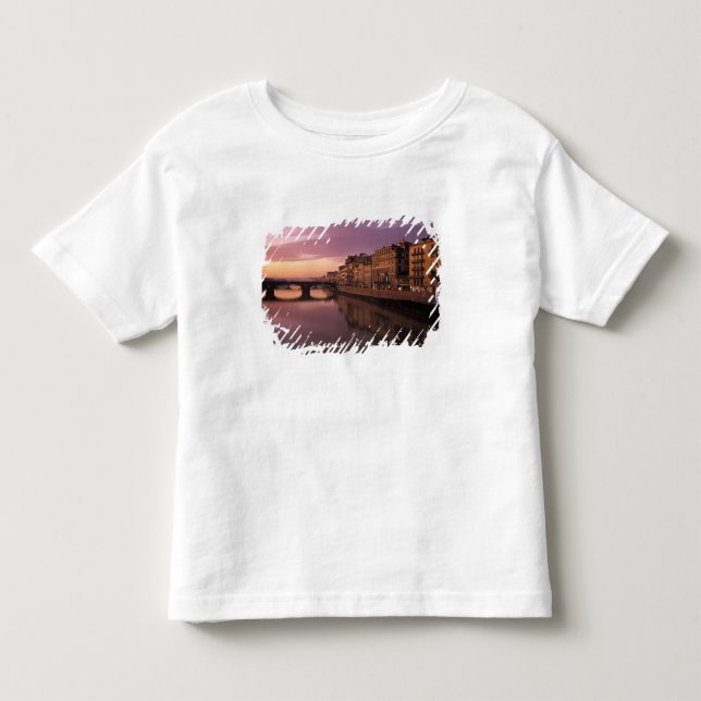 Brücken über den Arno bei Sonnenuntergang, Kleinkind T-shirt (Vorderseite)