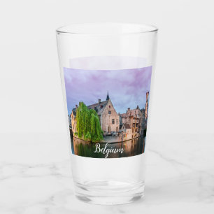 Brügge Altstadt und Belfischer Turm Glas