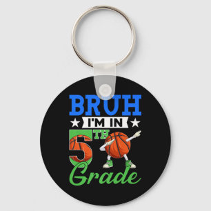 Bruh Im 5. Klasse Basketball zurück zum Schuljunge Schlüsselanhänger
