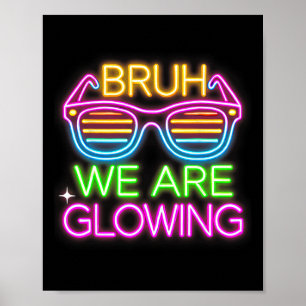 Bruh, wir blasen T-Shirt Team Gefärbte Krawatte fü Poster