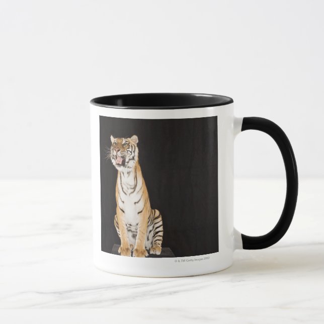 Brüllender Tiger Tasse (Rechts)