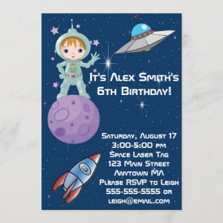 Brünette Mädchen-Astronauten-Geburtstags-Einladung Einladung