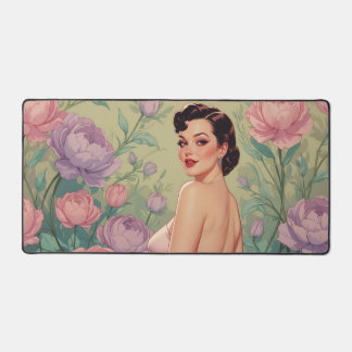 Brunette Pin-Up Fleurs Pastel