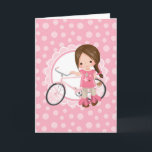 Brünettes Fahrradmädchen - Rosa Weiß Karte<br><div class="desc">Dieses Design zeigt ein niedliches brünettes Mädchen mit ihrem rosa Fahrrad. Auf rosa und weiße niedliche Jakobsakzente Hintergrund.</div>