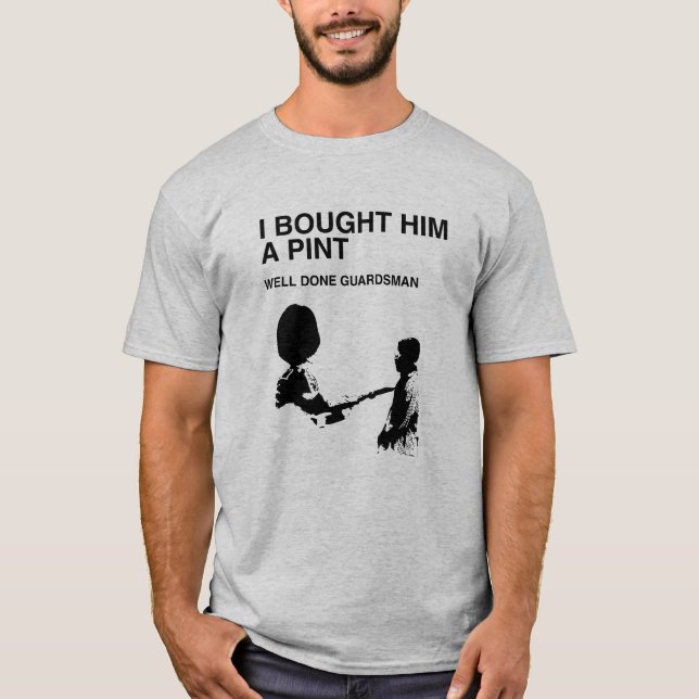 Brunnen getaner Wachposten - Qualitäts-T-Shirt T-Shirt (Vorderseite)