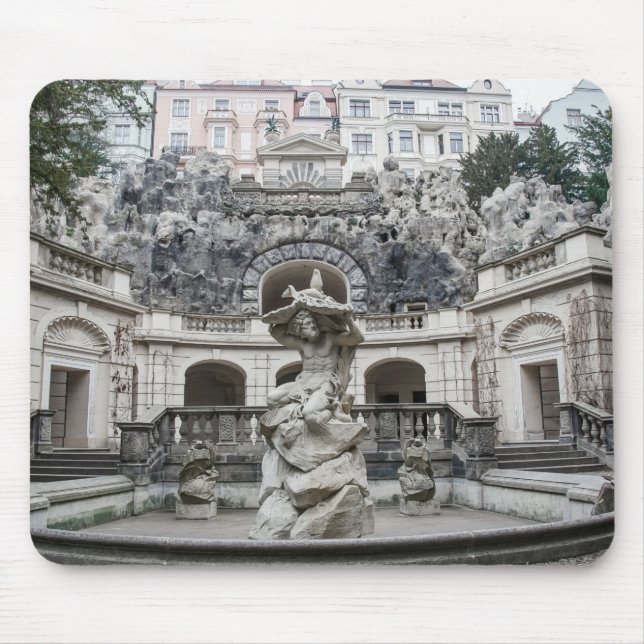 Brunnen mit Neptun-Statue in Prag Mousepad (Vorne)