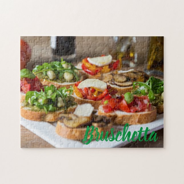 Bruschetta Antipasti mit Bohnen und Arugula, (Horizontal)