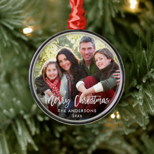 Brush Script Frohe Weihnachtsfamilie Foto RW Ornament Aus Metall