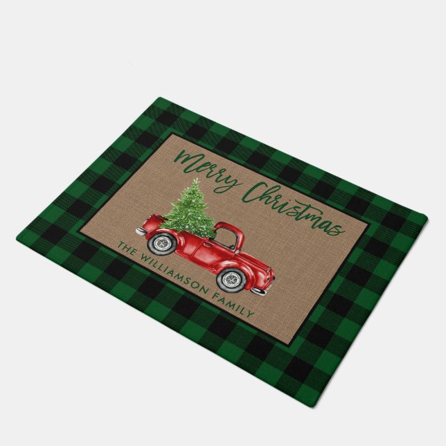 Brush Script Green Kariert Burlap Weihnachtswagen Fußmatte (Schrägansicht)
