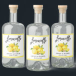 Brush Script Limoncello Wasserfarben Zitronen Alkoholflaschenetikett<br><div class="desc">Modern Brush Script Wasserfarbe Zitronen Grüne Limoncello Hochzeitliquor Flaschen Labels</div>