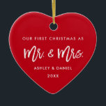 Brush Script Red First Christmas | Foto zurück Keramik Ornament<br><div class="desc">Modern Brush Script Unsere ersten Weihnachten als Mr. und Mrs. Red Heart Ornament - Foto Back</div>