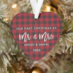 Brush Script Red Kariert First Christmas Mr. Ornament<br><div class="desc">Modern Brush Script,  Red Buffalo Kariert,  Unsere ersten Weihnachten als Mr. und Mrs. Heart Ornament</div>
