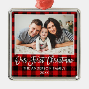 Brush Script Rot Karierte Familie Erster Weihnacht Ornament Aus Metall